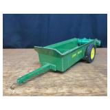 1/16 John Deere Spreader Ertl