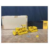 1/48 Caterpillar DD9H Crawler NIB CCM