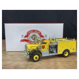 1/34 1976 Kenworth Fire Truck NIB 1st Gear