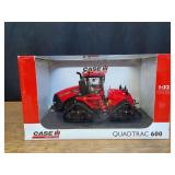 1/32 Case-IH QuadTrac 600 NIB UH