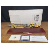 1/32 Seagrave Fire Truck NIB Franklin Mint