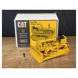 1/16 Caterpillar D4 Crawler NIB CCM/Riecke