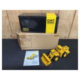 1/48 Caterpillar 992C Wheel Loader NIB CCM
