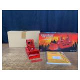 1/25 IH 175 Crawler Loader Forest Fire NIB 1st Gear