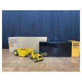 1/48 Caterpillar 666 Wheel Tractor Scraper NIB CCM