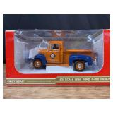 1/25 Allis Chalmers 1956 Ford F-100 Pickup NIB 1st Gear