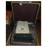 Vintage Smith Corona Type Writer Plus