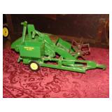 Ertl 50th Ann. John Deere 12A Toy Combine