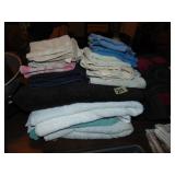 Lot of Towels, Wash Cloths, Hand Towels