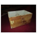 Dupont Explosives Crate