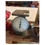 Primitive American Family Farm Scale