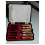 Vintage/Retro Stag Handle Steak Knife Set In Case