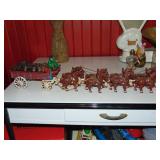 Cast Iron (8) Horse Hitch Keg Wagon Model