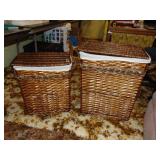 (2) Decorator Hampers, Paper Towel Genie, Plus