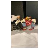 Cow Parade-Tropicowl (Carmen Miranda inspired)