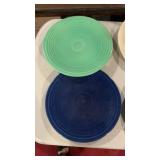 (4) Vintage Fiestaware Dinner Plates