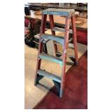 Werner Fiberglass 4ft. Double Side Step Ladder