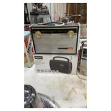(3) Vintage/Retro Radios