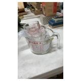 (3) Glass Pyrex Measuring Cups