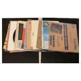 Approx: 25 Vintage Vinyl 45 Records