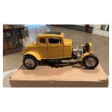 Ertl Die Cast 1934 Ford Deuce Coupe