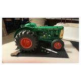 Franklin Mint 1957 Oliver Super 99 Diesel Die Cast