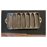 Wagner "Krust Korn Kobs" Cast Iron Pan