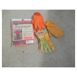 unused rain gear & gloves
