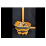 Longaberger 1999 Collectors Club Renewal Basket