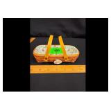 Longaberger 1994 Rose Basket with Liner Tie On