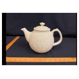 Longaberger Collectors Club Ivory Teapot