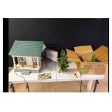 Mixed lot of Vintage Dollhouse Diorama Mini...