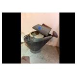 Mixed lot of Vintage Garden Tools