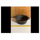 Griswold Cast Iron Dutch Oven