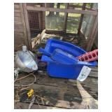 Feed pan/heat lamps