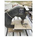 Band saw
