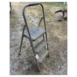 Step ladder