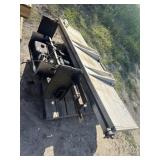 Rear lift gate