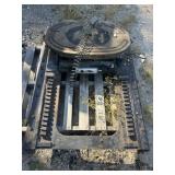 Fifth wheel plate