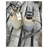 Hand sprayers