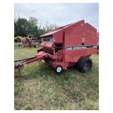 CIH 8480 Baler
