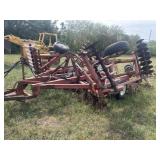 IH 490 disc