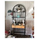 Bakers rack