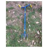 Garden Claw