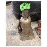 Bottle Jack