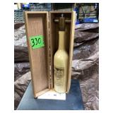Wood wine Bottle with Pepper grinder