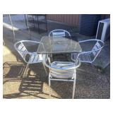 Table and 4 Chairs 30" x 30"
