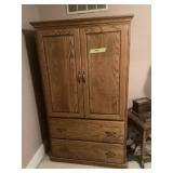 Wardrobe 42ï¿½ W x 22ï¿½ D x 6ï¿½ T