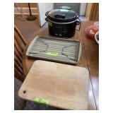 Crock Pot, Pampered Chefï¿½s Stone w/rack & Cutting