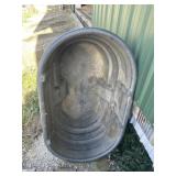 Rubbermaid 100 gallon Tank